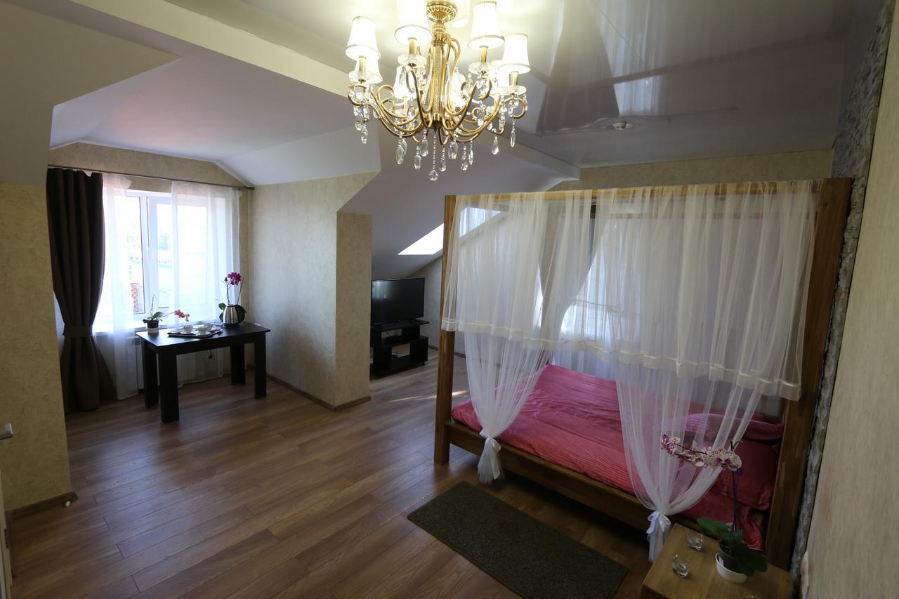 Gostinnyi Dvor Polotsk Bagian luar foto