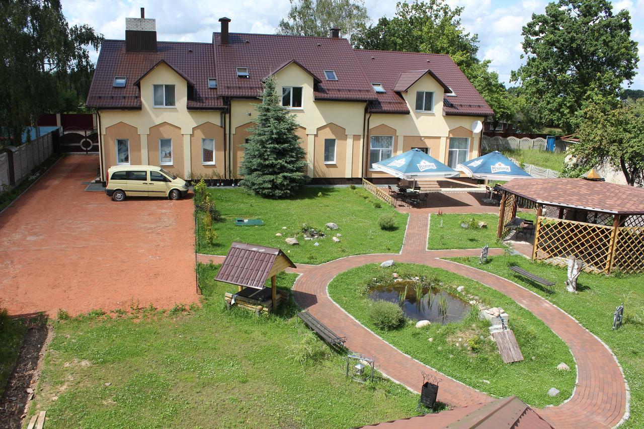 Gostinnyi Dvor Polotsk Bagian luar foto