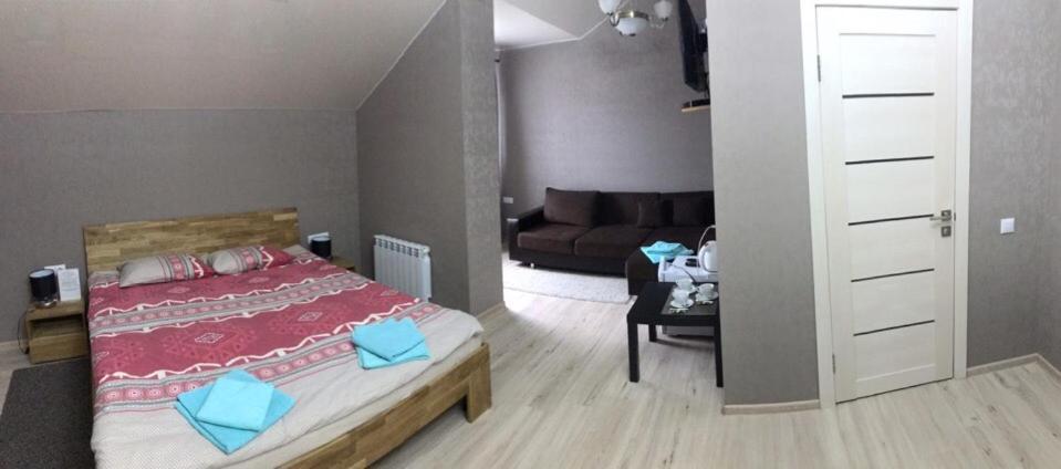 Gostinnyi Dvor Polotsk Bagian luar foto